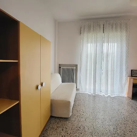 Pochi Passi Dal Mare